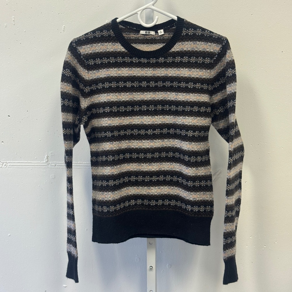 Uniqlo Men's Fair Isle‎ Stripe Wool Blend Crewneck Sweater Black Grey XS Winter